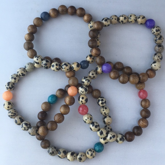 Dalmatian Jasper, Jade & Wood Handmade Bracelet - Picture 2 of 8